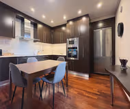 Siesta Serviced Apartment