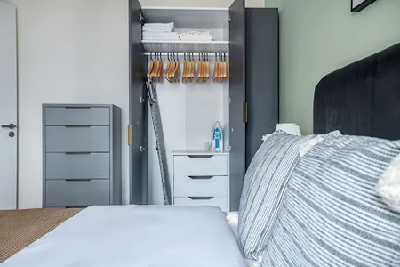 Charlte Serviced Apartment