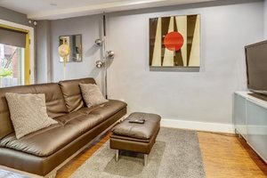 6th Street Apartment