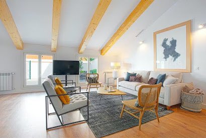 Cortes Serviced Apartments