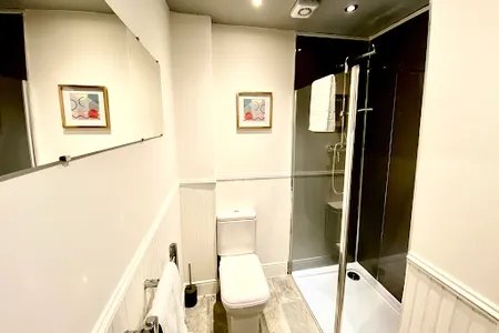 Anchored | Homely Apartment in Historic Centre