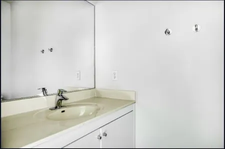 I St NE Serviced Apartments