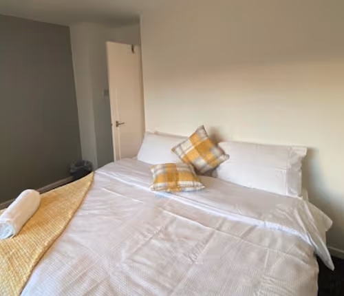 Spacious Doncaster Accommodation