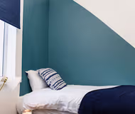 Muriel Retreat - Central Location - Free Parking, Fast Wifi, SmartTV with Netflix by Yoko Property