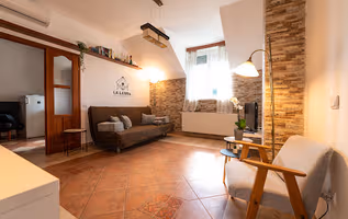 15. Miklós Str. Debrecen 4025 Hungary