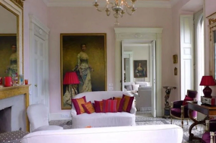 Historical 18th cent Mansion-When luxury &tradition merge harmoniously together