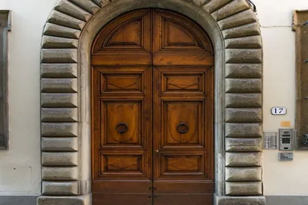 FLORENTINE RESIDENCE WITH HAND PAINTED FRESCOES