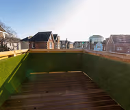 (LON1) Longfleet Landings 2P