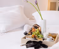 Queens Road Apartments, Central