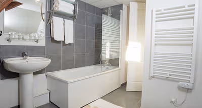 Privil Serviced Apartment