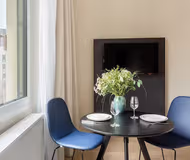 Eschersheimer  Suite I