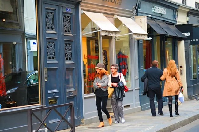 DISTILL THE MAGIC OF ST GERMAIN IN RUE DU BUCI