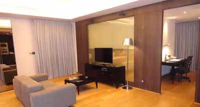 Mayur Vihar Suites, New Delhi