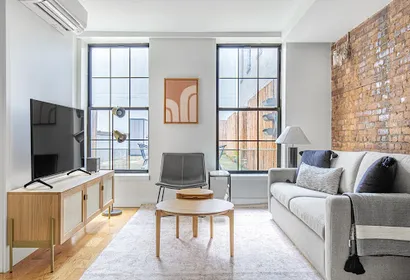 72W Loft Apartment