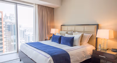 Marina Promenade One Bedroom Apartment