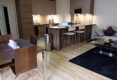 Aerodrome Road serviced apartments