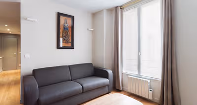 Rue de Chaillot Serviced Apartment