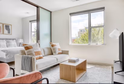 I St NE Serviced Apartments