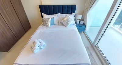 Marasi Drive Serviced Apartment II Serviced Apartment With Burj View