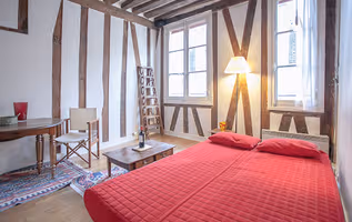 Sorbonne Serviced Apartment
