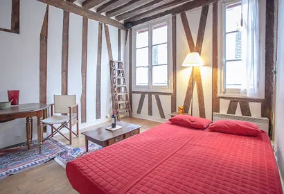 Sorbonne Serviced Apartment