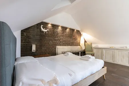 Disciplini  Serviced Apartment