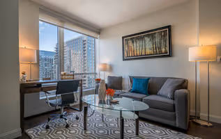 Watermark Seaport Apartment