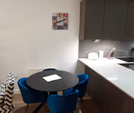 2 bed 2 bath Colindale