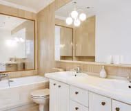 Bathroom at WR - Foy