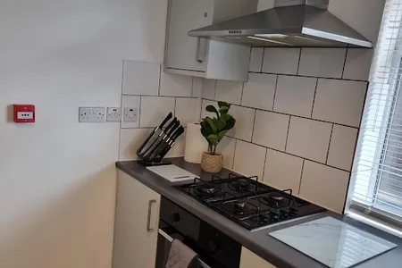 Fully equipped kitchen at 23 Woodhouse