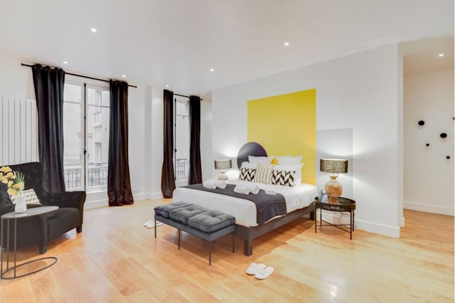 PRESTIGE OF PARIS 8TH NEXT TO CHAMPS ELYSEES