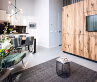 Luxury dining area at Zeeburgerpad Dockland Serviced Apartment, Oosterparkbuurt