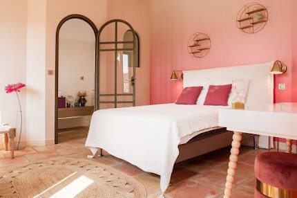 An Enchanting Villa in Provence