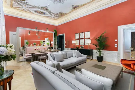 EXPERIENCE ITALIAN BEAUTY FROM THE FLORENCES HEART