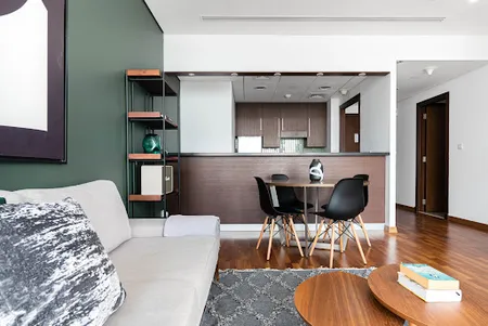 Classy 1 BR in Burj Daman