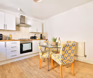 Sleek Central 2 Bed Apartment-