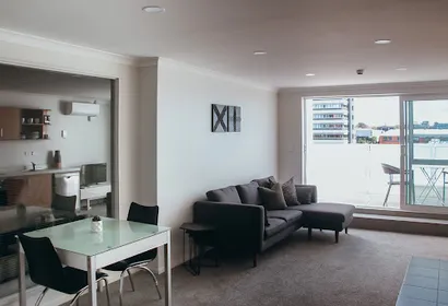 Victoria Street Serviced Apartment