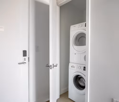 The Harrison Ave Apartment