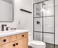 W Springfield St Apartment