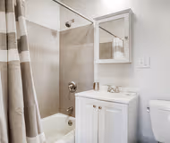 E Broadway Apartment