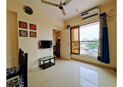 SV Road Serviced Apartment