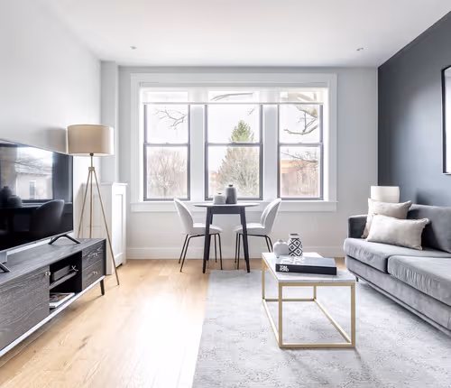 Commonwealth Ave Apartment