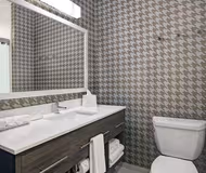 National Rd East Apartment