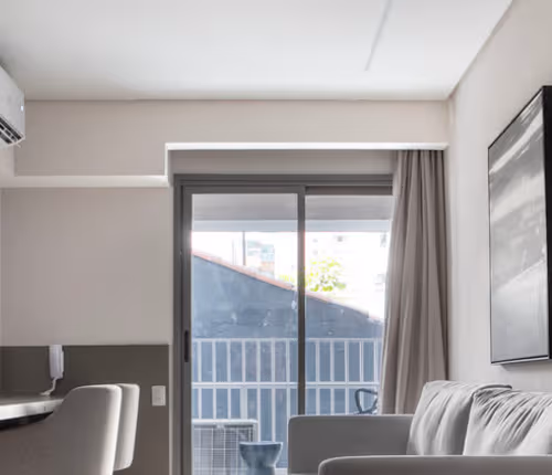 Rua Cravinhos Apartment