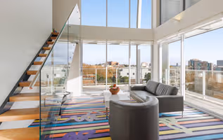 Riley Street Serviced Apartment