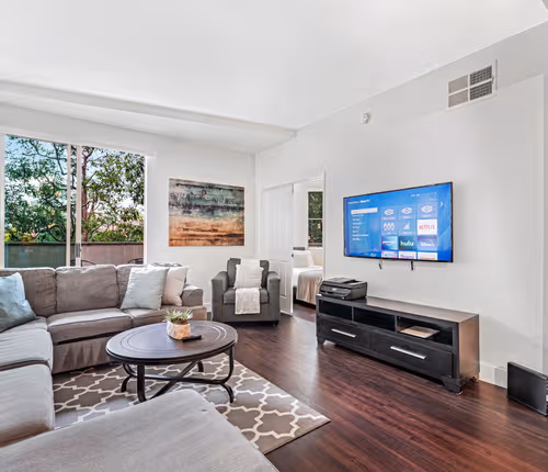 Wilshire Blvd Serviced Apartment