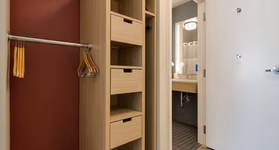 Deming Way Aparthotel
