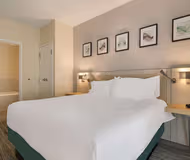 Deming Way Aparthotel