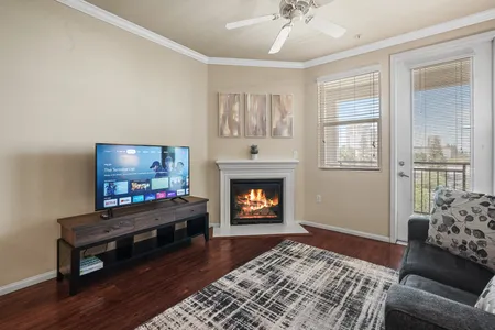 De Soto Ave Serviced Apartments