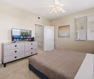 De Soto Ave Serviced Apartments